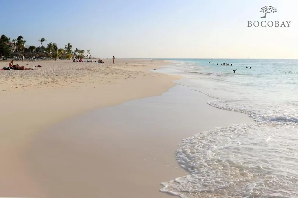 Luxe Condo In Palm Beach By Bocobay Aruba