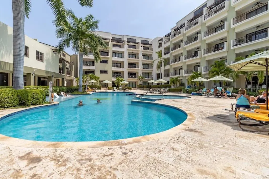 Apartment Luxe Condo In Palm Beach By Bocobay